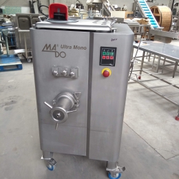 meat grinder Mado MEW723
